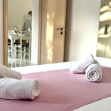 Konukevi Shell 1 Golem (Tirana)