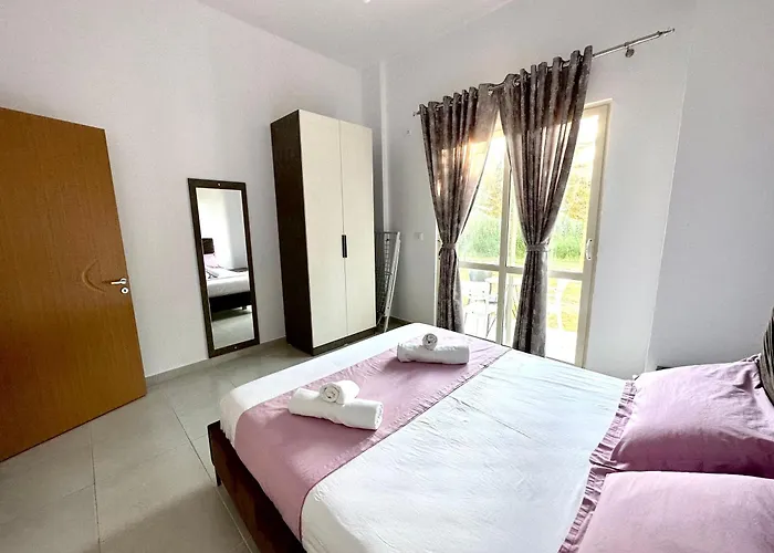 Guest house Shell 1 Golem (Tirana)