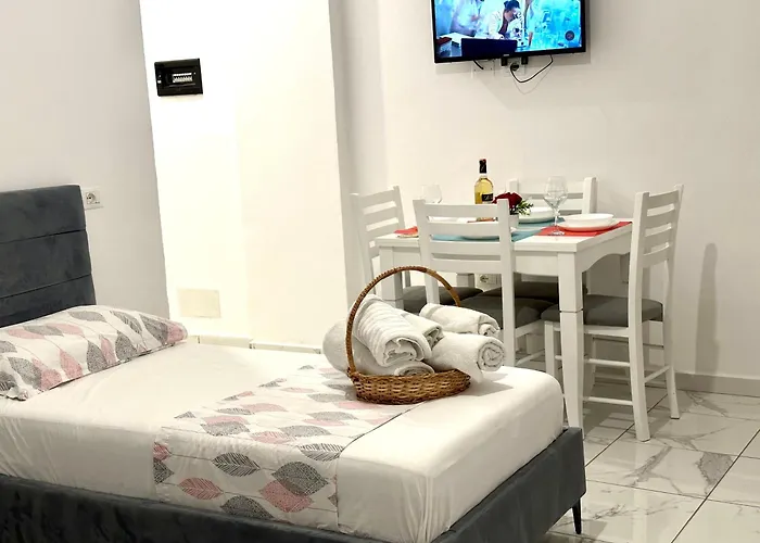 Shell 1 Guest house *