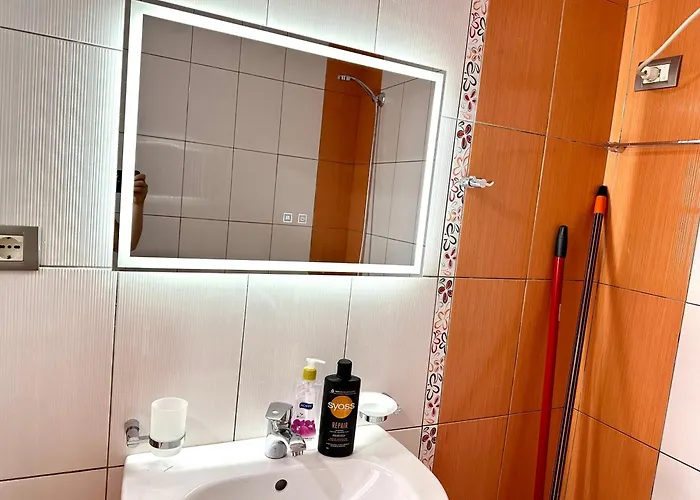 Shell 1 Guest house *